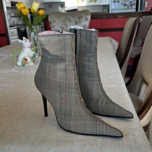Escada Black and Gray Heeled Boots with Stiletto Heel